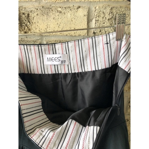MEES European Tiered Skirt - Picture 5 of 6